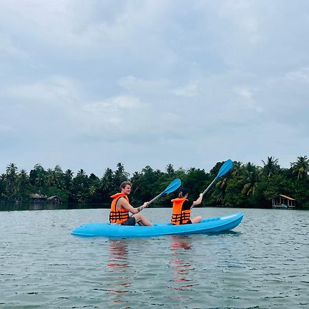 Aki Luna Lagoon Resort Hikkaduwa Esterno foto
